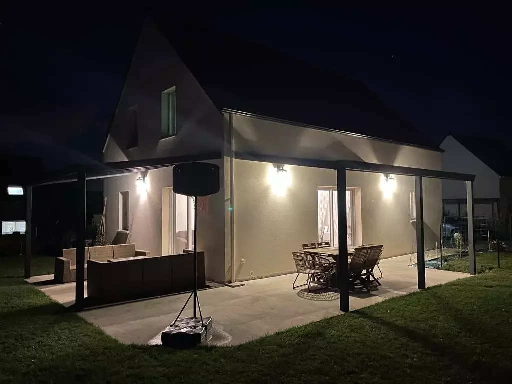 Pose d'une pergola à Saint Lo, en Normandie