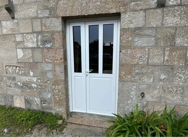 Porte PVC à Cherbourg