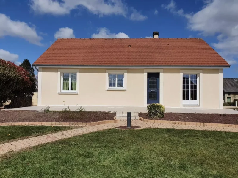 Photo 4 — Installation d'une terrasse composite avec pergola bioclimatique dans la Manche à Avranches