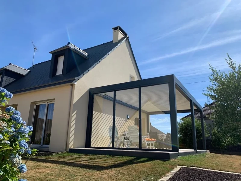 Pose d'une pergola by Brustor à Sourdeval, près de St Lô