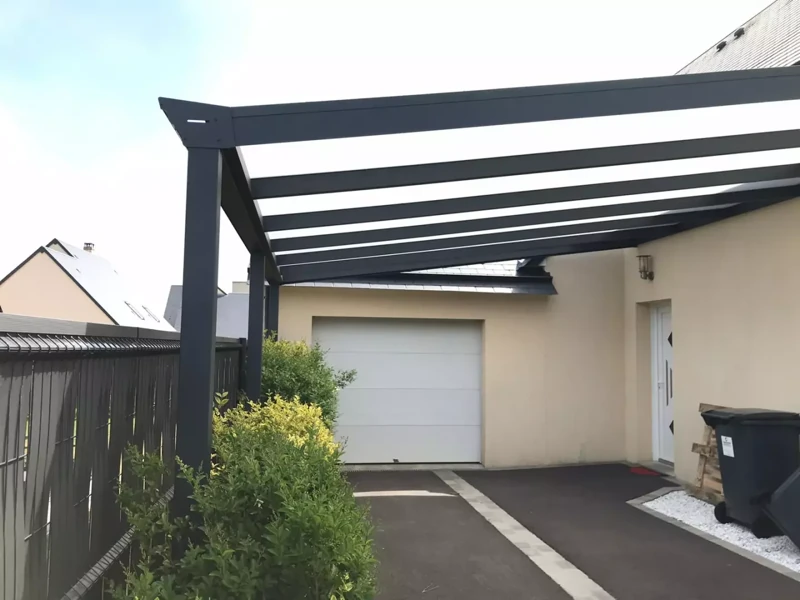 Réalisation d'un carport pour une maison sur Granville